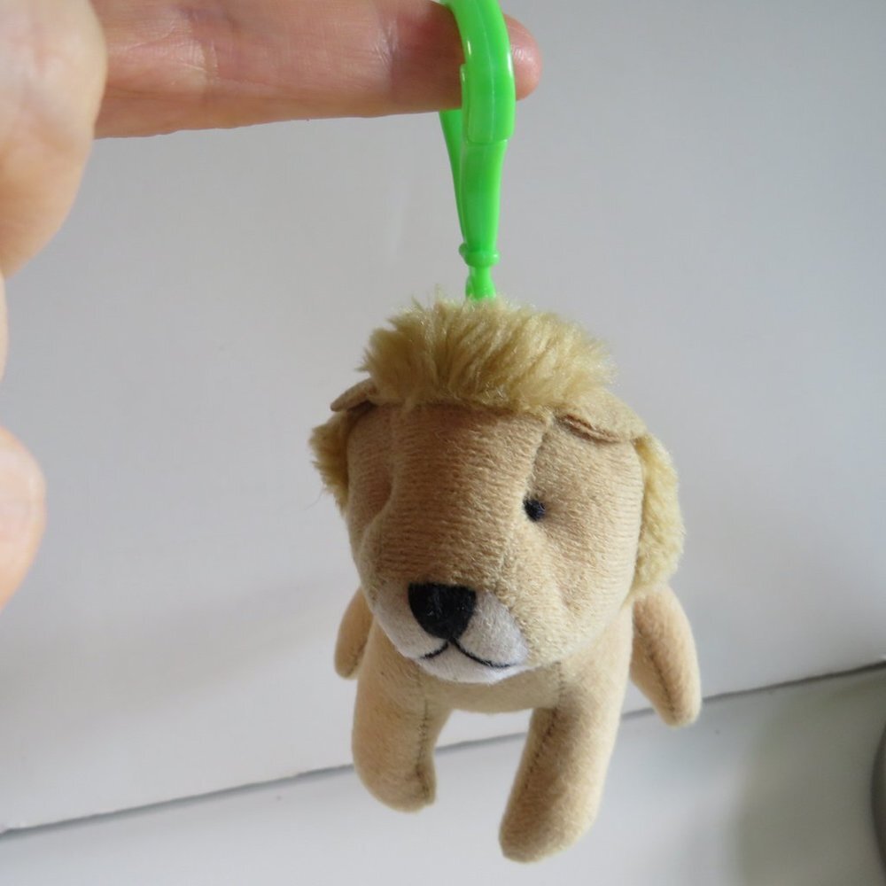 Lion BACKPACK CLIP plush mini stuffed animal zoo purse clip